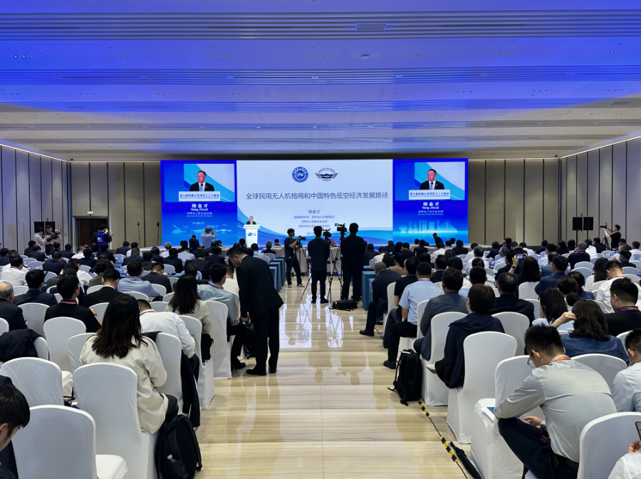 链接世界 合作共赢 | 第六届跨国公司领导人青岛峰会盛大开幕！